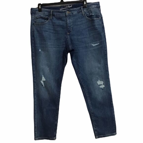 Universal Thread Distressed Straight Leg Jeans - Picture 1 of 10